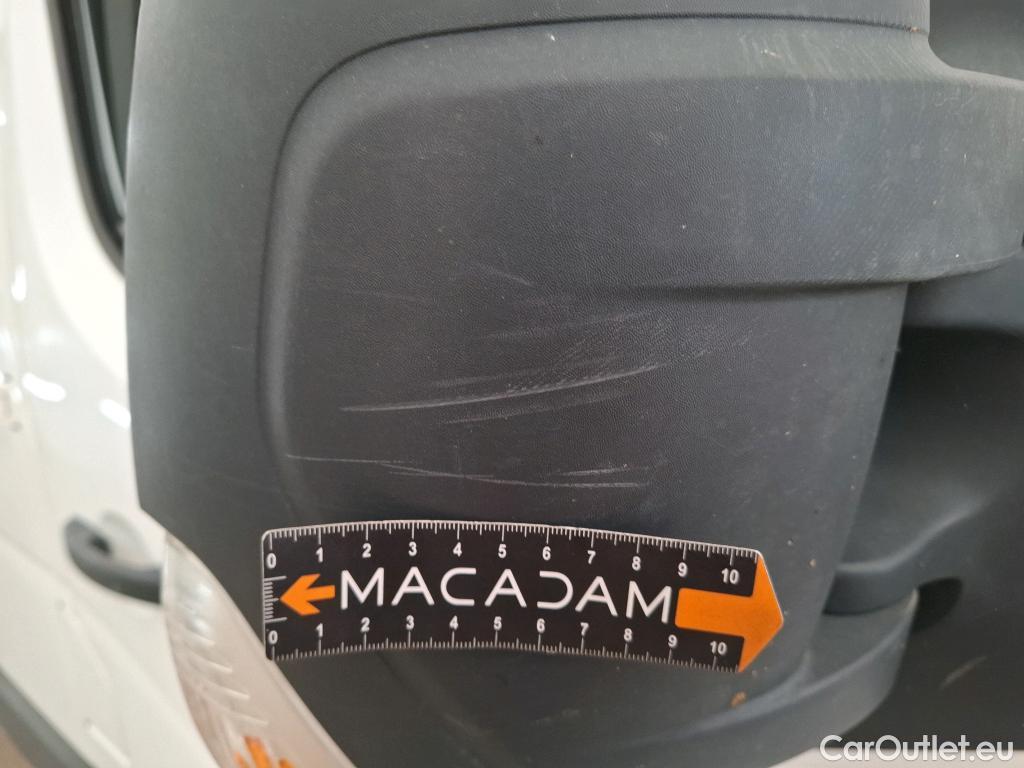  Renault  Master RENAULT  DC VU 4p Châssis double cabine DC GCf Trac F3500 L3 dCi 130 E6 #43