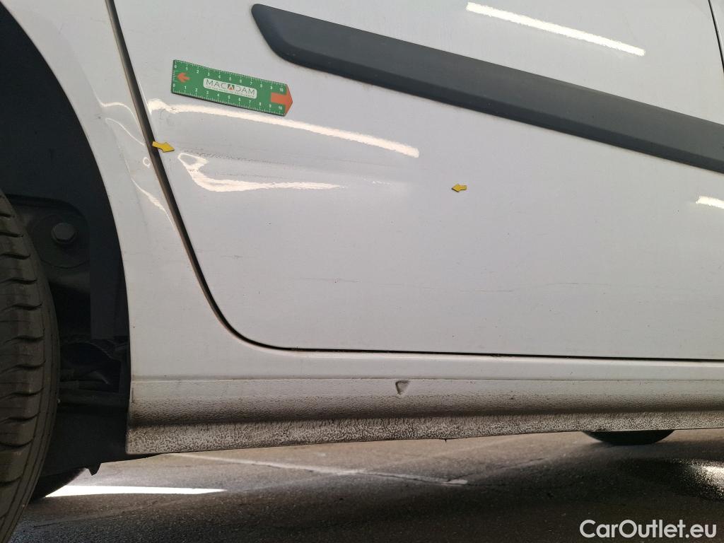  Renault  Kangoo  Express Extra (Série Spéciale) 1.5 dCi 90CV BVM5 E6 #15