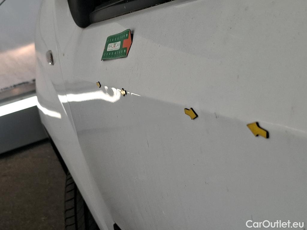  Renault  Kangoo  Express Extra (Série Spéciale) 1.5 dCi 90CV BVM5 E6 #34