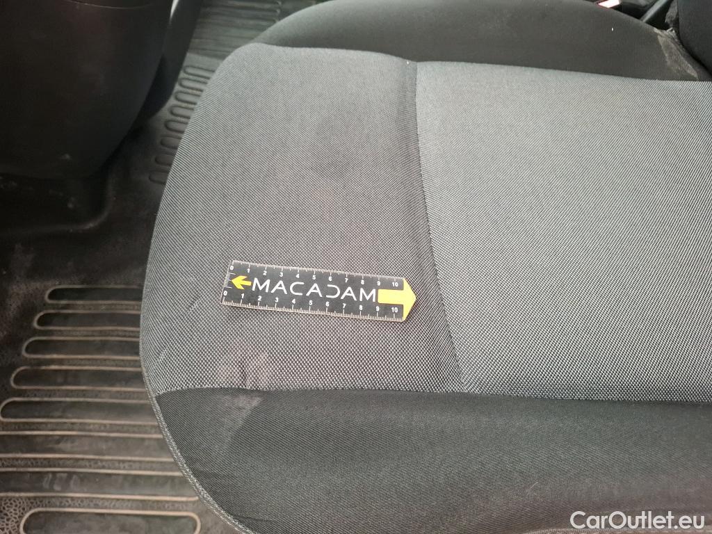  Renault  Master RENAULT  DC VU 4p Châssis double cabine DC GCf Trac F3500 L3 dCi 130 E6 #29