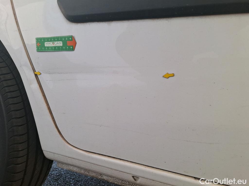  Renault  Kangoo  Express Extra (Série Spéciale) 1.5 dCi 90CV BVM5 E6 #16