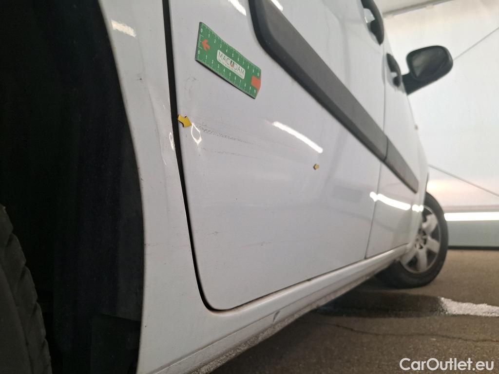  Renault  Kangoo  Express Extra (Série Spéciale) 1.5 dCi 90CV BVM5 E6 #14