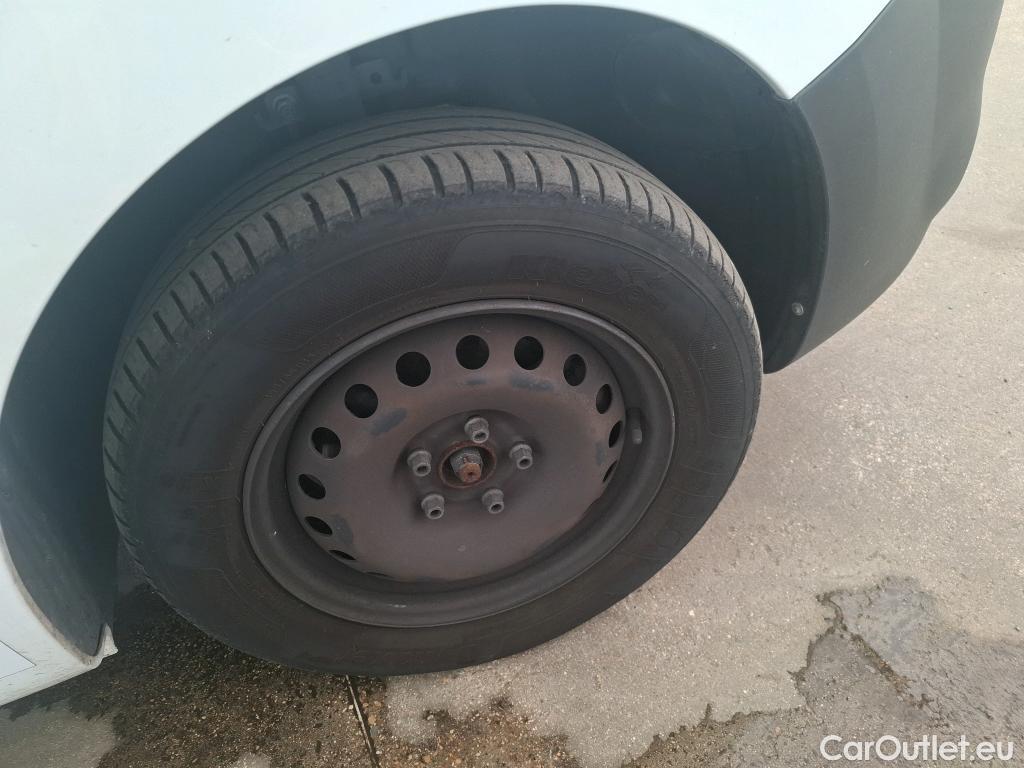 Renault  Kangoo  II Express Grand Confort (L1) 1.5 dCi 80CV BVM6 E6dT #17