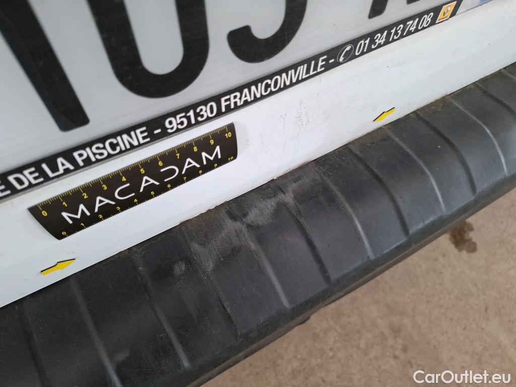  Renault  Trafic RENAULT  4p Combi Zen L1 Energy dCi 125 8 places #7