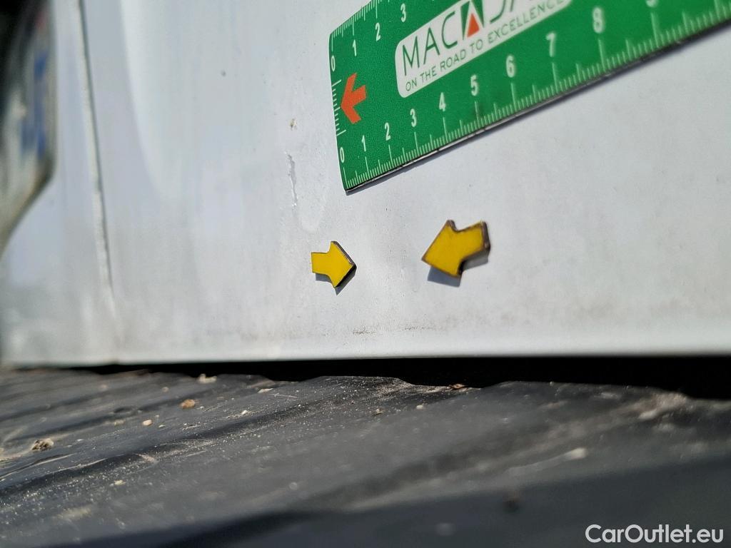 Renault  Trafic RENAULT  / 2019 / 4P / Fourgon tole NV FG GCF L1H1 1000 dCi 120 #42