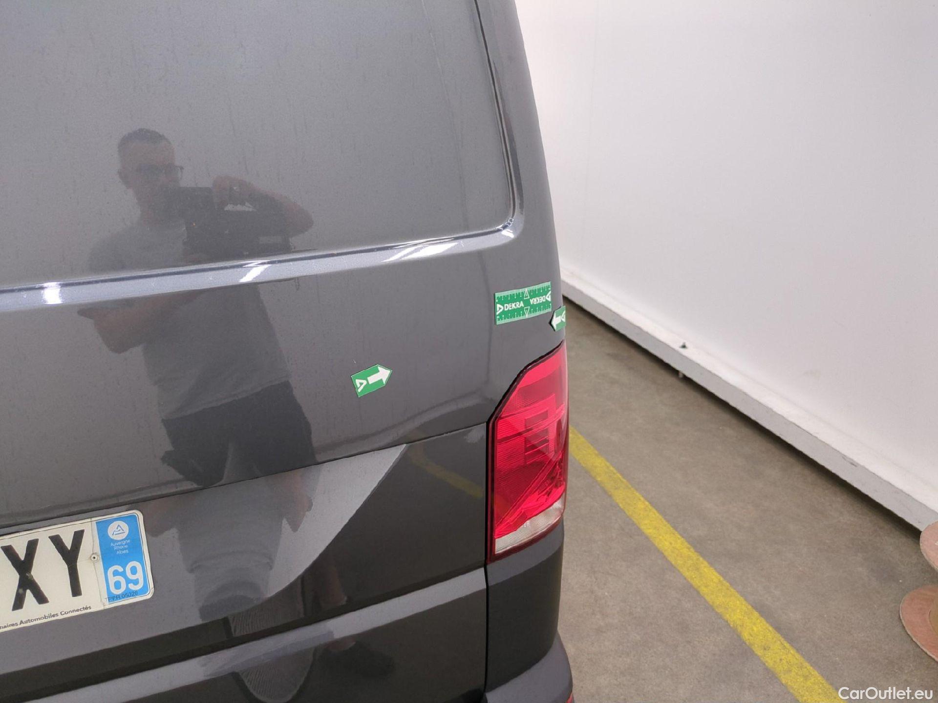  Volkswagen  Transporter VOLKSWAGEN  / 2019 / 4P / Fourgon tôlé 2.0 TDi 150 DSG7 L1H1 Business Line #34