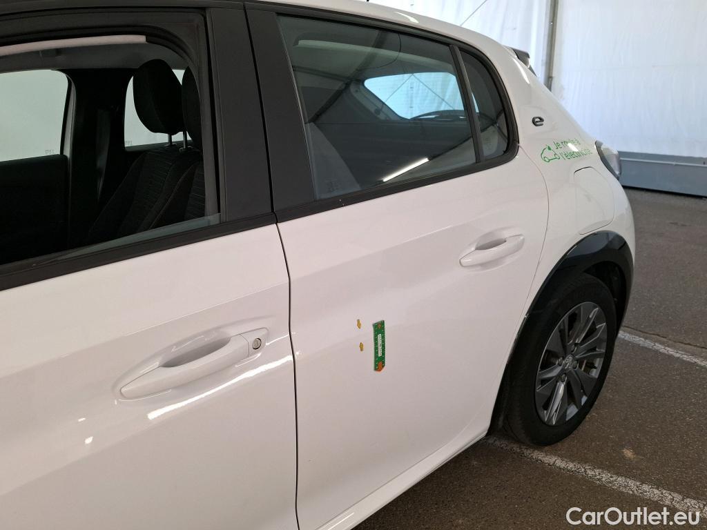  Peugeot  208  (e-) Active Business R 50kWh BVA / TRANSFO VP VF #29