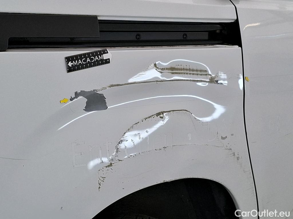  Citroen  Berlingo CITROEN  Van / 2018 / 4P / Fourgonnette Taille M 650kg BlueHDi 100 S&S BVM Club #2