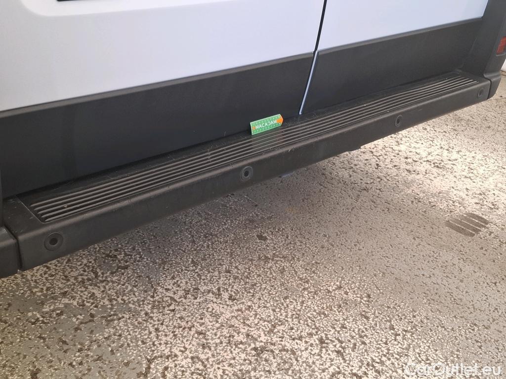  Fiat  Ducato FIAT   2014  4P  Fourgon tôlé 3 0 C H1 2 3 Multijet 120 Pack Pro Nav #17