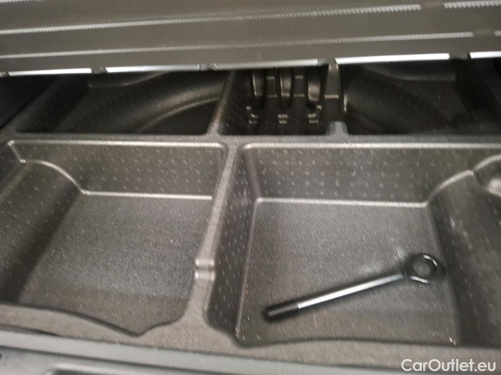  Hyundai  Tucson HYUNDAI  / 2020 / 5P / SUV 1.6 HYBRID 230 EXECUTIVE #18