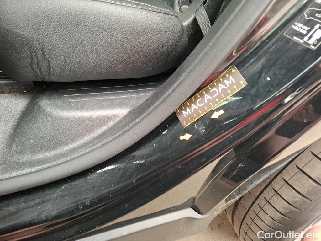  Mercedes  GLB MERCEDES-BENZ  / 2019 / 5P / SUV  220 d AMG Line 4Matic #17