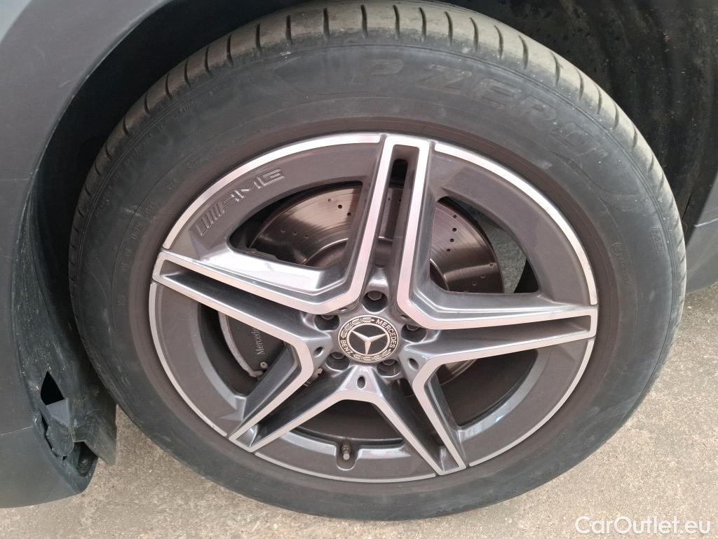  Mercedes  GLB MERCEDES-BENZ  / 2019 / 5P / SUV  220 d AMG Line 4Matic #6
