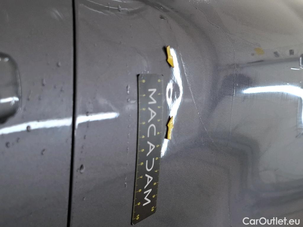  Renault  Captur  II Zen 1.6 E-TECH Hybrid 145CV BVA6 E6d #32