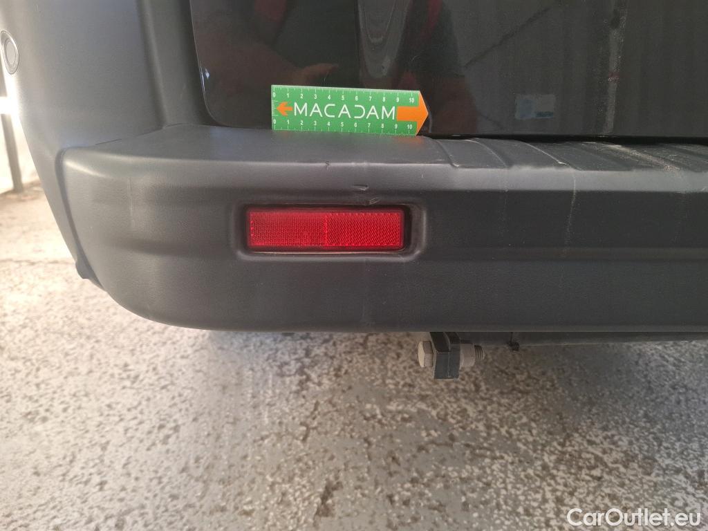 Renault  Trafic RENAULT  / 2021 / 5P / Combi NV Intens L2 Energy dCi 150 S&S - 8 pl #4