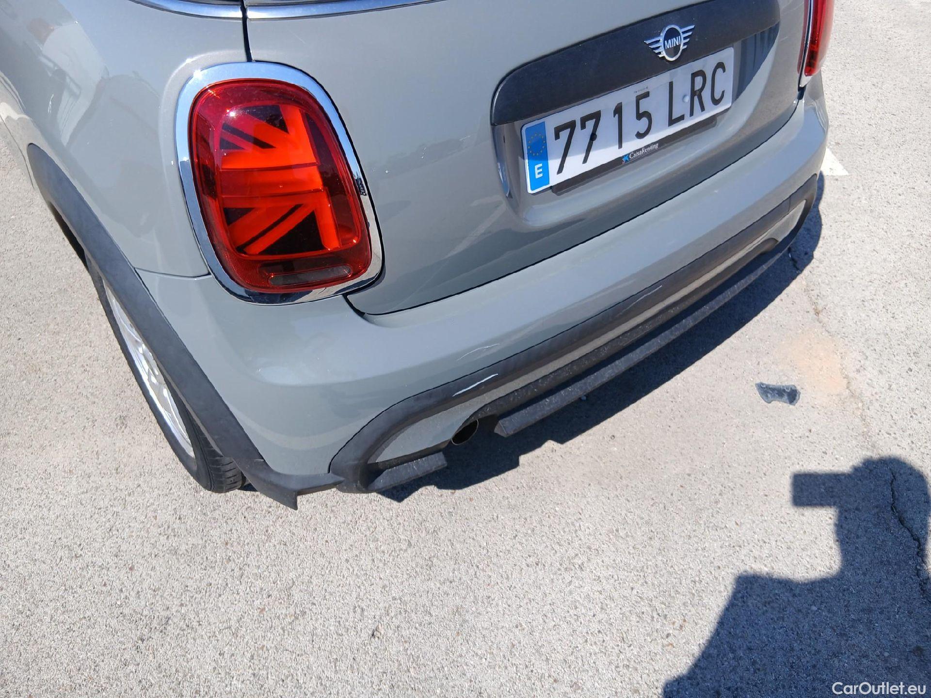  Mini  Mini   / 2021 / 3P / berlina con portón ONE #25