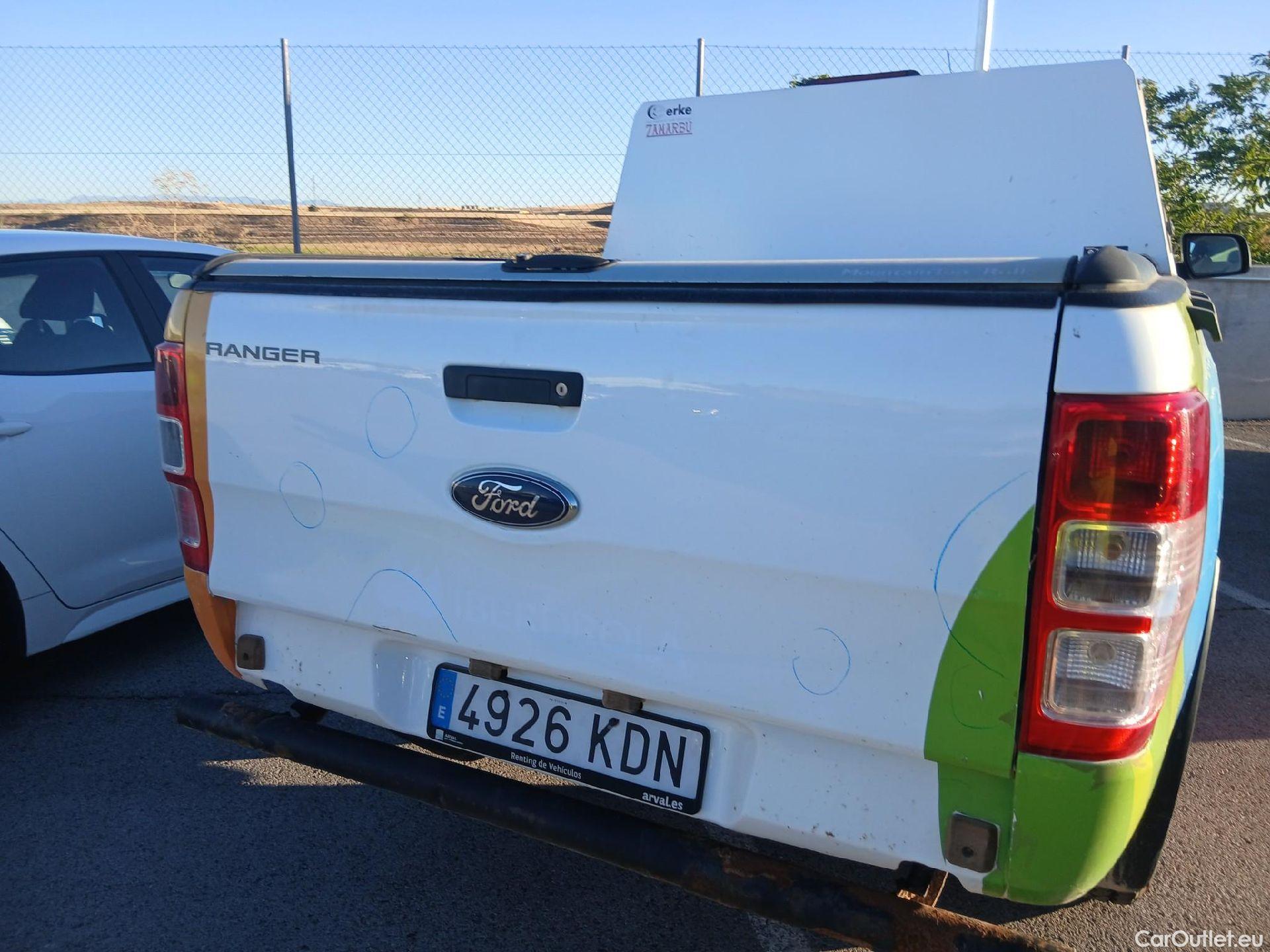  Ford  Ranger FORD  VU 2p 6G pickup 2.2 TDCi 118kW 4x4 Cab. Sencilla XL S/S #20