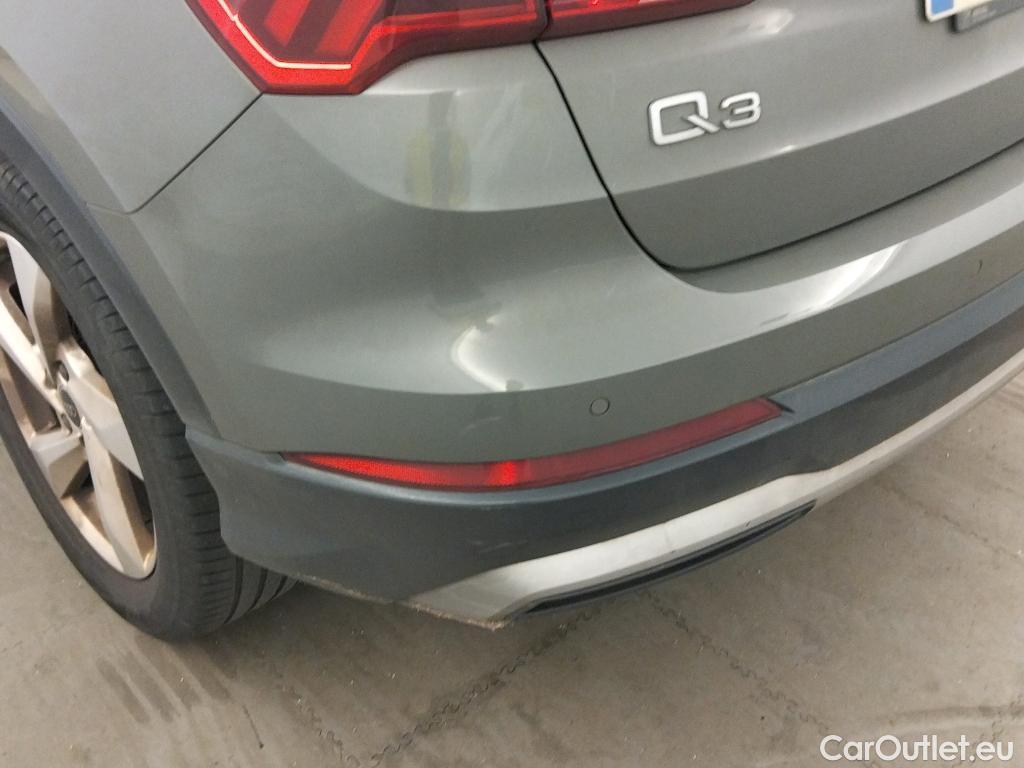  Audi  Q3 AUDI  / 2018 / 5P / todoterreno Advanced 35 TDI 110kW (150CV) #15