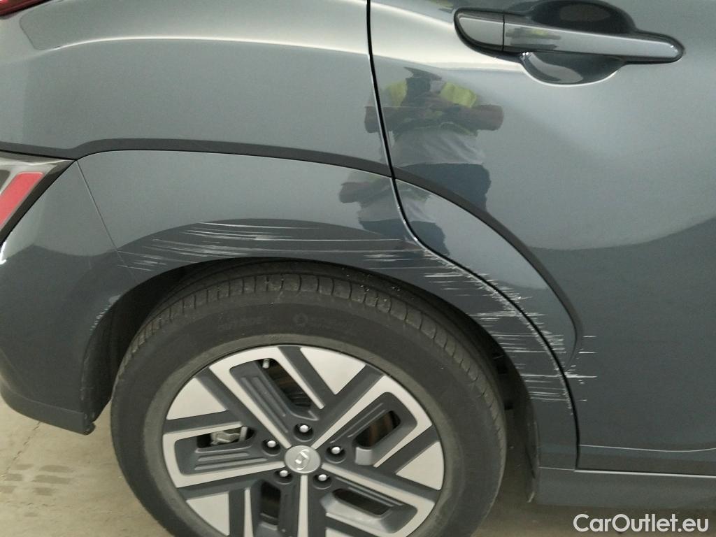  Hyundai  Konna HYUNDAI Kona / 2020 / 5P / todoterreno 150kW EV Tecno 2C #25