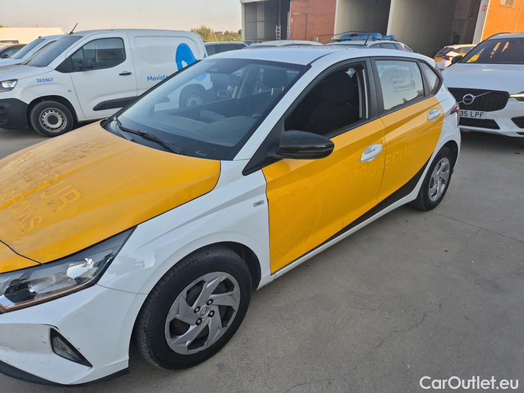  Hyundai  i20 HYUNDAI  / 2020 / 5P / berlina con portón 1.0 TGDI 74kW (100CV) 48V Essence #19