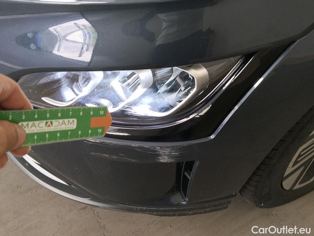  Hyundai  Konna HYUNDAI Kona / 2020 / 5P / todoterreno 150kW EV Tecno 2C #3