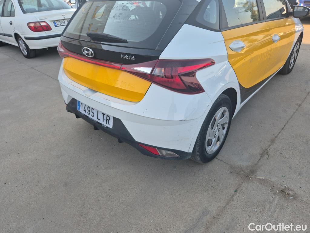  Hyundai  i20 HYUNDAI  / 2020 / 5P / berlina con portón 1.0 TGDI 74kW (100CV) 48V Essence #11