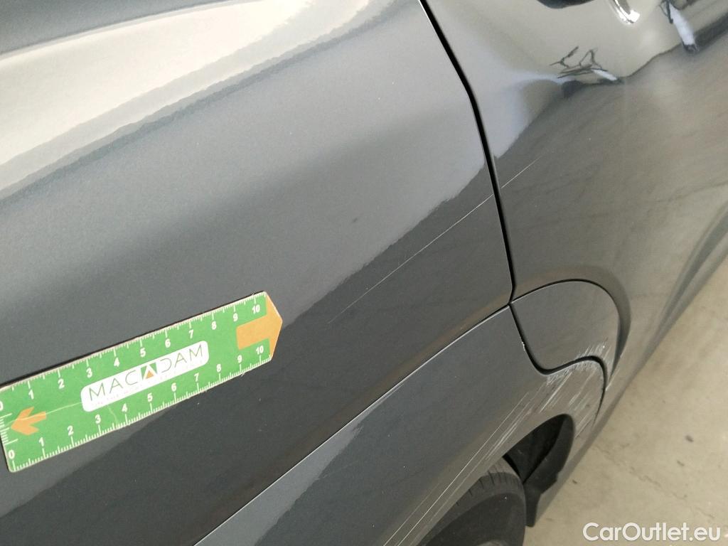  Hyundai  Konna HYUNDAI Kona / 2020 / 5P / todoterreno 150kW EV Tecno 2C #8