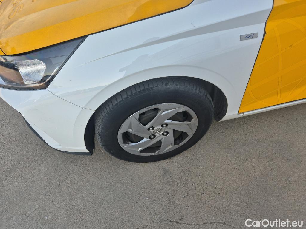  Hyundai  i20 HYUNDAI  / 2020 / 5P / berlina con portón 1.0 TGDI 74kW (100CV) 48V Essence #20