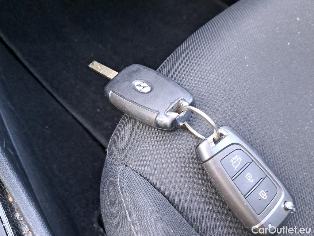  Hyundai  Tucson HYUNDAI  / 2020 / 5P / todoterreno 1.6 TGDI 110kW (150CV) Maxx #29