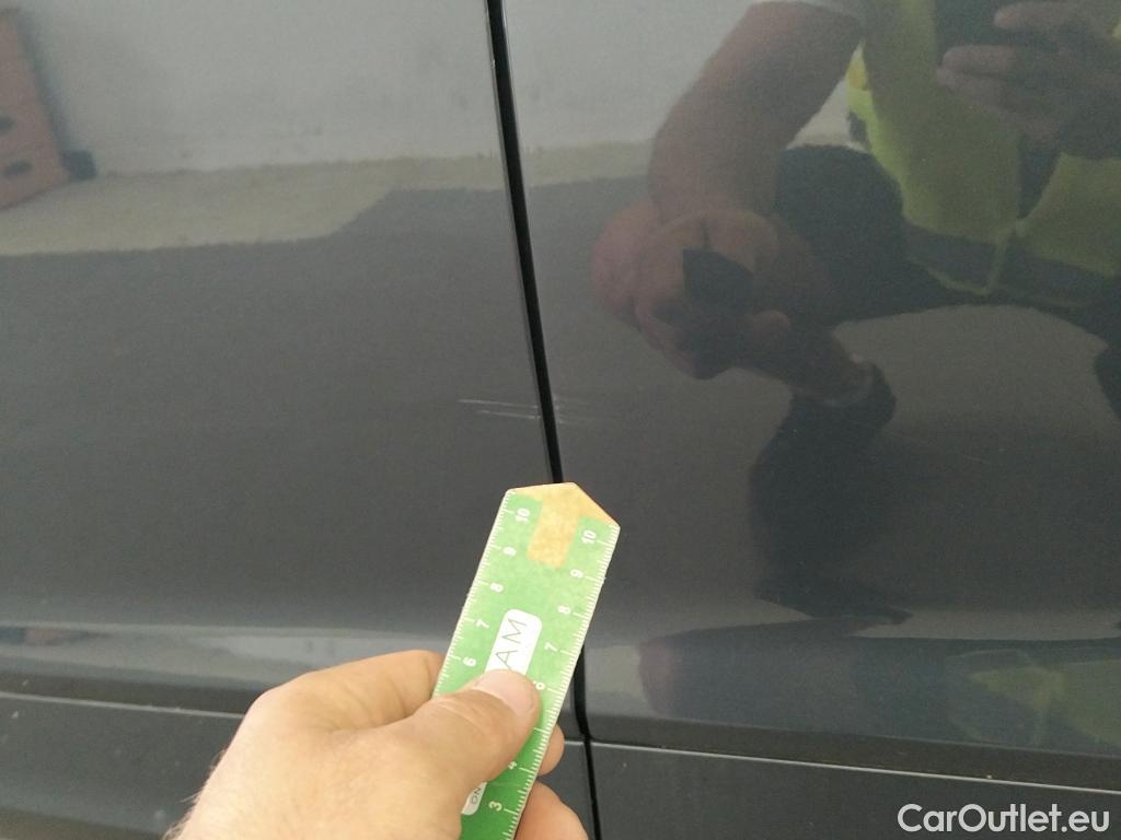  Hyundai  Konna HYUNDAI Kona / 2020 / 5P / todoterreno 150kW EV Tecno 2C #34