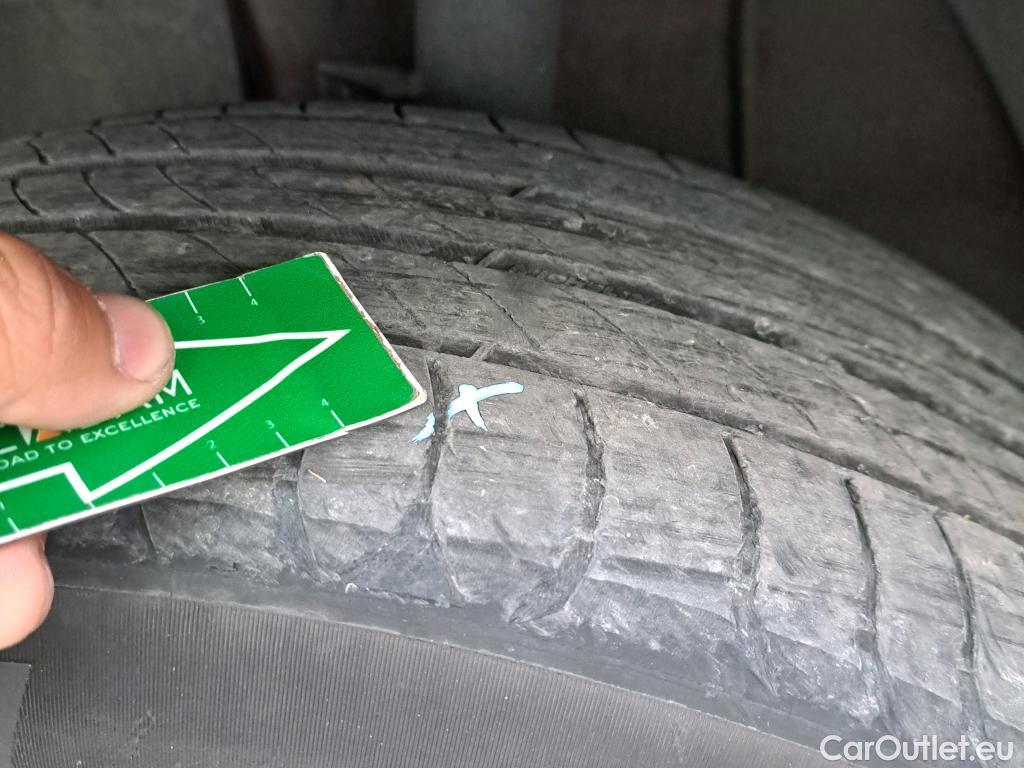  Hyundai  Tucson HYUNDAI  / 2020 / 5P / todoterreno 1.6 TGDI 110kW (150CV) Maxx #4