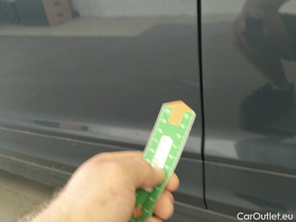  Hyundai  Konna HYUNDAI Kona / 2020 / 5P / todoterreno 150kW EV Tecno 2C #29