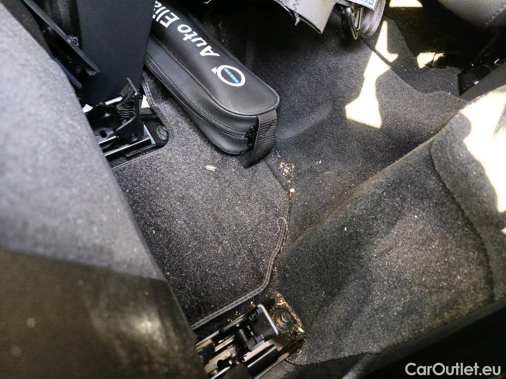 Volvo  XC90 VOLVO  / 2019 / 5P / todoterreno 2.0 B5 D AWD Plus Bright Auto #15