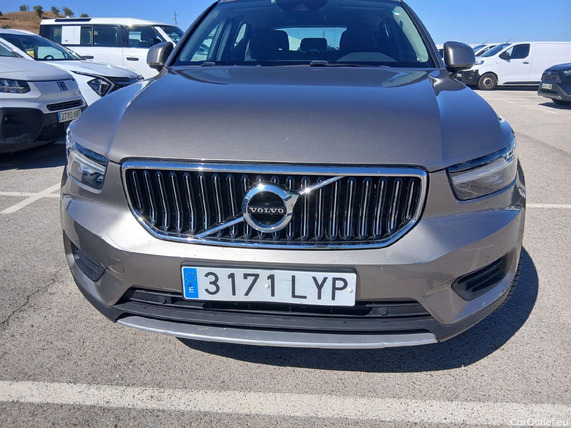 Volvo  XC 40 VOLVO XC40 / 2017 / 5P / todoterreno 1.5 T4 Twin Recharge Inscription Ex Auto #4