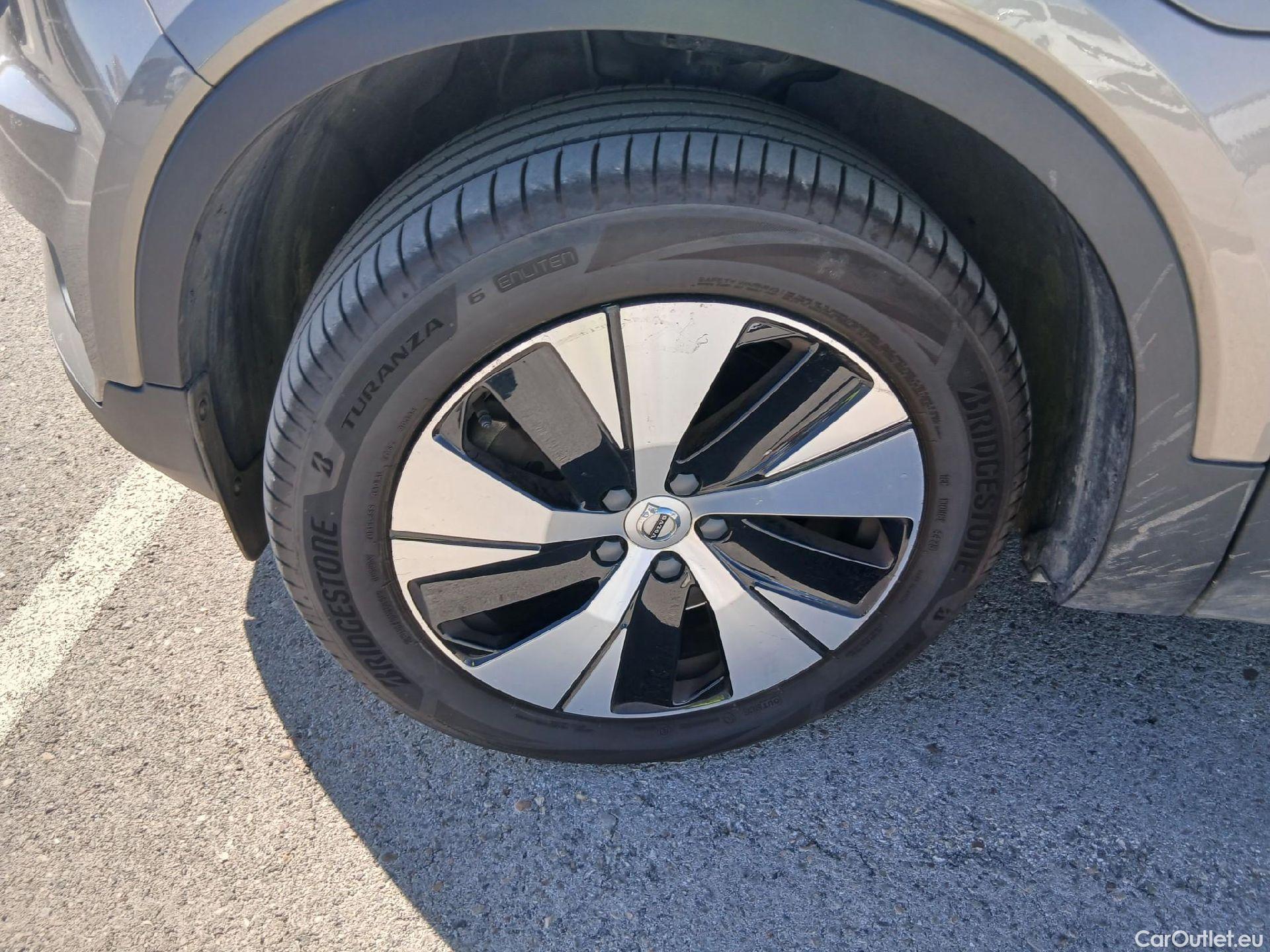  Volvo  XC 40 VOLVO XC40 / 2017 / 5P / todoterreno 1.5 T4 Twin Recharge Inscription Ex Auto #12