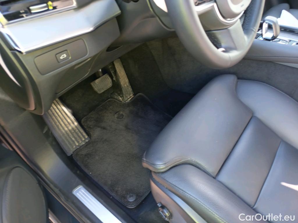  Volvo  XC90 VOLVO  / 2019 / 5P / todoterreno 2.0 B5 D AWD Plus Bright Auto #16