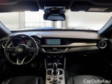  Alfa Romeo   STELVIO ALFA ROMEO / 2017 / 5P / SUV 2.2 TD 190 CV SPRINT AT8 Q4 #3