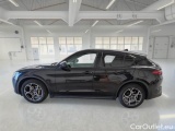  Alfa Romeo   STELVIO ALFA ROMEO / 2017 / 5P / SUV 2.2 TD 190 CV SPRINT AT8 Q4 #7