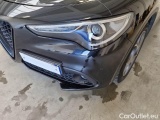  Alfa Romeo   STELVIO ALFA ROMEO / 2017 / 5P / SUV 2.2 TD 190 CV SPRINT AT8 Q4 #36