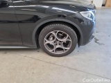  Alfa Romeo   STELVIO ALFA ROMEO / 2017 / 5P / SUV 2.2 TD 190 CV SPRINT AT8 Q4 #42