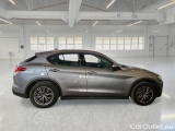  Alfa Romeo   STELVIO ALFA ROMEO / 2017 / 5P / SUV 2.2 TURBO DIESEL 160CV AT8 RWD BUSINESS #6