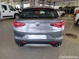  Alfa Romeo   STELVIO ALFA ROMEO / 2017 / 5P / SUV 2.2 TURBO DIESEL 160CV AT8 RWD BUSINESS #48