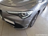  Alfa Romeo   STELVIO ALFA ROMEO / 2017 / 5P / SUV 2.2 TURBO DIESEL 160CV AT8 RWD BUSINESS #77