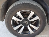  Citroen  C3 CITROEN  AIRCROSS / 2017 / 5P / SUV PURETECH 110 SeS SHINE #18