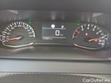  Peugeot  2008 PEUGEOT  / 2019 / 5P / CROSSOVER BLUEHDI 130 EAT8 ALLURE S/S AUT. #4