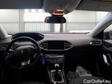  Peugeot  308 PEUGEOT  / 2017 / 5P / BERLINA ACTIVE PACK BLUEHDI 130 SeS #3