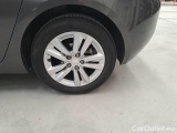  Peugeot  308 PEUGEOT  / 2017 / 5P / BERLINA ACTIVE PACK BLUEHDI 130 SeS #19