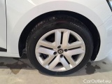  Renault  Clio RENAULT  / 2019 / 5P / BERLINA 1.0 TCE 66KW ZEN #16