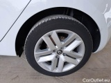  Renault  Clio RENAULT  / 2019 / 5P / BERLINA 1.0 TCE 66KW ZEN #19