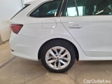  Skoda  Octavia SKODA  WAGON / 2020 / 5P / STATION WAGON 2.0 TDI EVO 85KW STYLE DSG #77