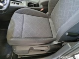  Volkswagen  Golf  VOLKSWAGEN / 2019 / 5P / BERLINA 1.0 ETSI 81KW EVO LIFE DSG #12